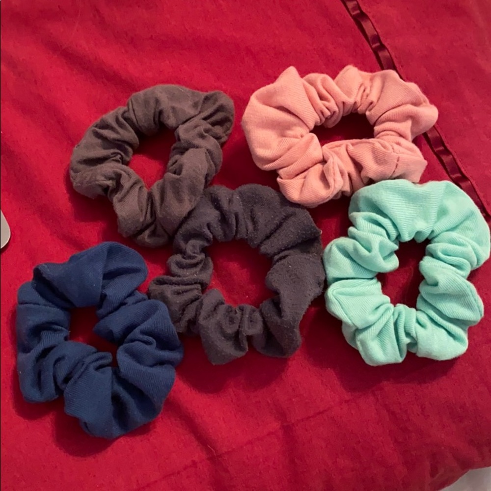 scrunchies
